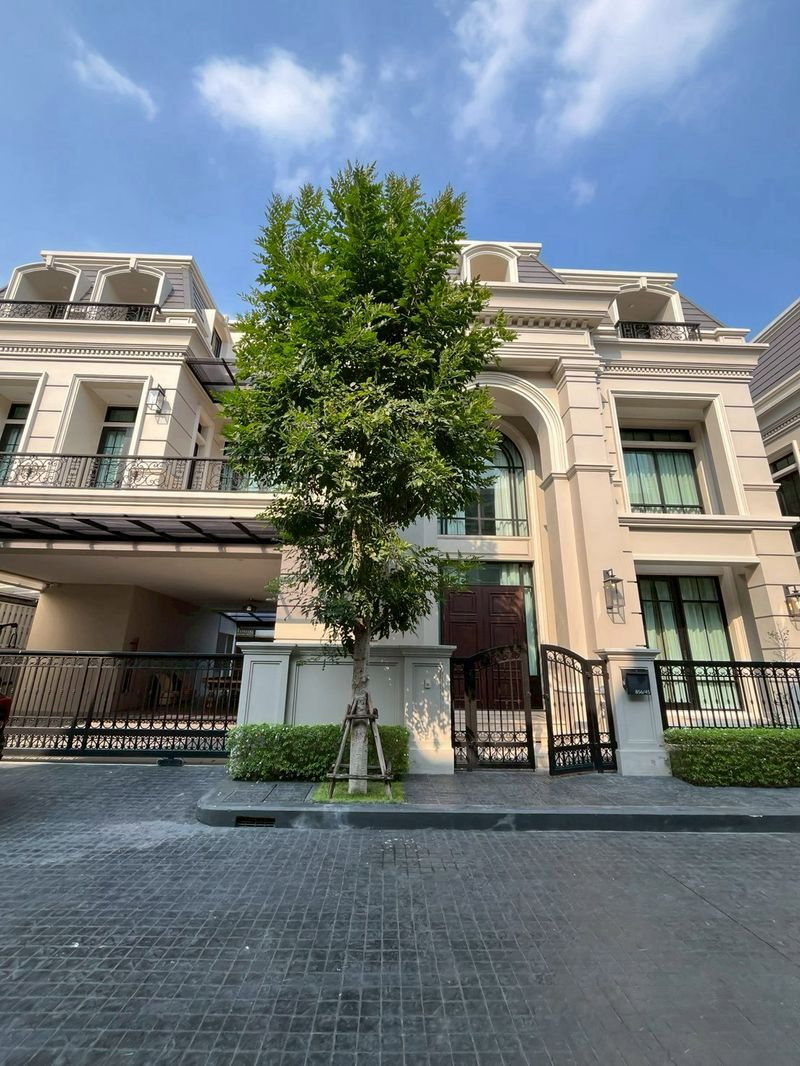 บ้านเดี่ยวให้เช่า : เช่า เดอะ เวลตัน พระราม 3 เฟอร์นิเจอร์ครบ ใกล้เซ็นทรัลพระราม 3