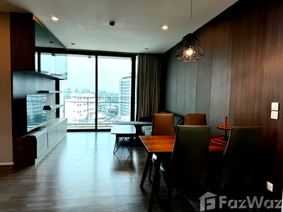 Condos for rent : 2 Bedrooms 2 Bathrooms Corner Unit For Rent at The Room Sukhumvit 69 1764272