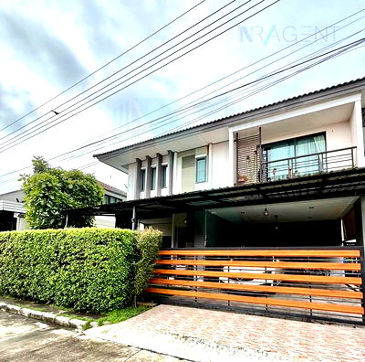 Houses for rent Big C Foodplace Sukhaphiban 5 : For Rent 2-story House HABITIA WATCHARAPOL 3 bedroom 3 bathroom