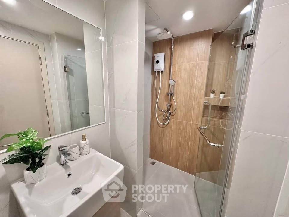 picture 2-BR Condo at The Excel Hideaway Sukhumvit 50 near BTS Phra Khanong (ID 2565864) - 9/25