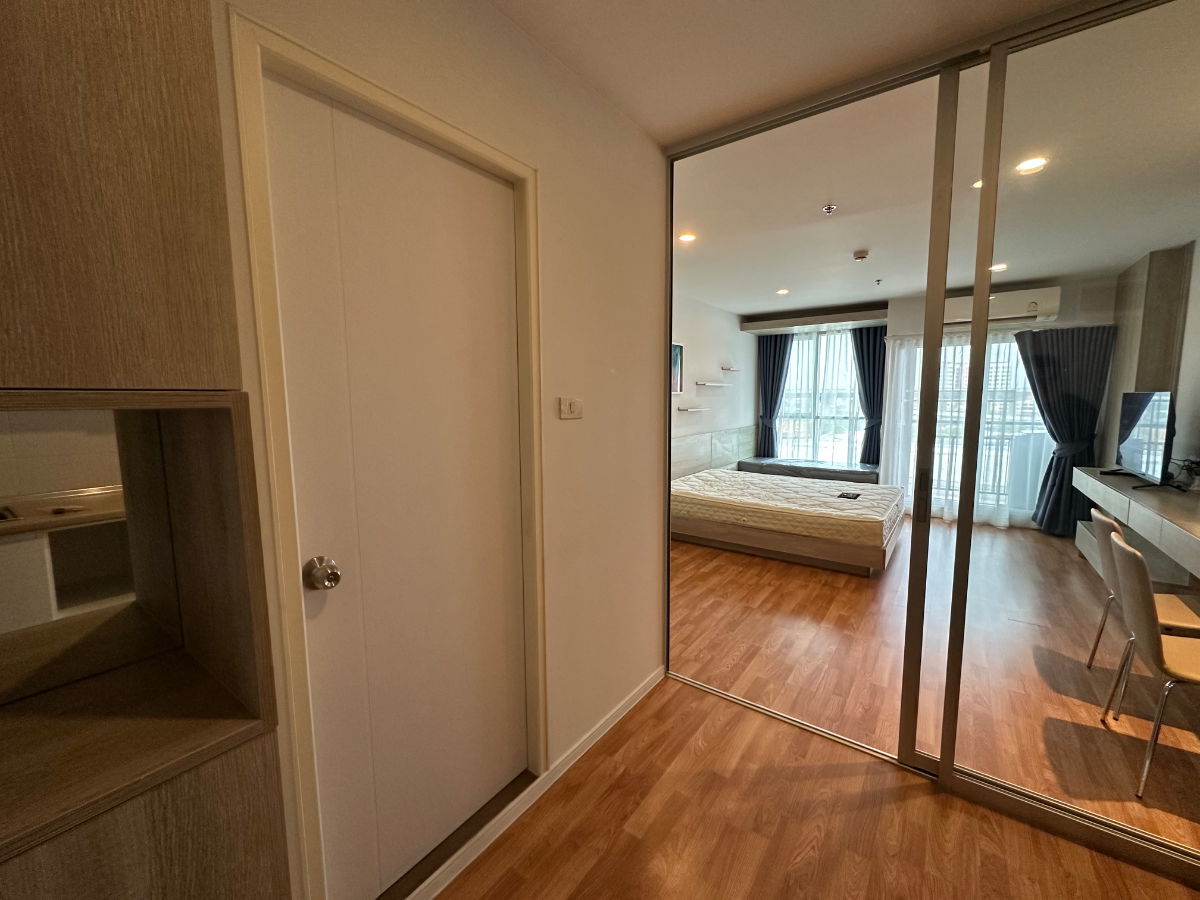 picture Condo for Rent, Lumpini Park Borom-Sirindhorn - 2/10