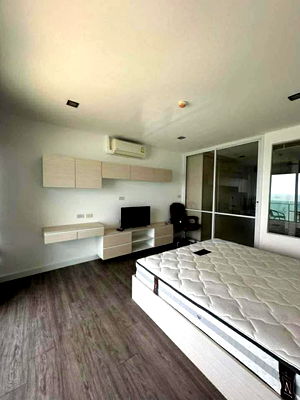 Condos for rent Rayong : Urgent!! 🎯 Condo for rent with sea view at The Ultimate River Beach Condominium (located on Saeng Chan Beach, Rayong) 🎯 Tel. 093-9792356