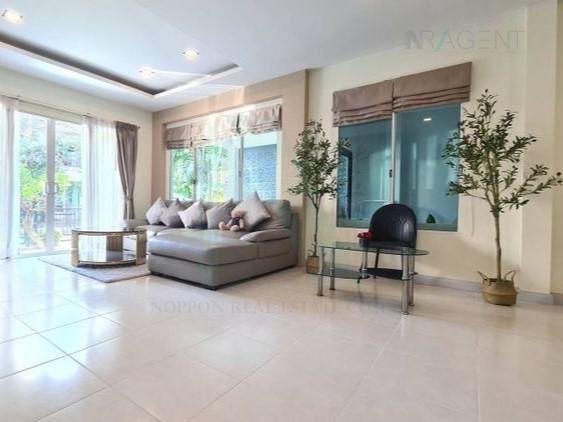 รูป ให้เช่าบ้านเดี่ยว 2 ชั้น เพอร์เฟค เพลส สุขุมวิท 77 - สุวรรณภูมิ 3 ห้องนอน 2 ห้องน้ำ - รูปที่ 2/8