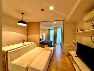 Condos for rent Phraram 9 Hospital : For Rent Condo LIV @ 49 Building 1, Floor 6,1 bed room, Room size 40 sqm