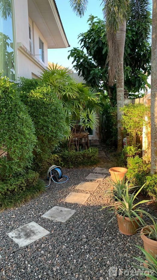 picture Fully Renovate Corner House Supalai Hills 1098432 - 21/25