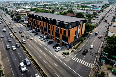 เช่าอาคารพาณิชย์ วิทยาลัยการจัดการเพชรเกษม : ตกแต่งแล้วระดับพรีเมี่ยมแล้ว 3.5 ชั้น อาคารพาณิชย์ ถูกที่สุด ร้านกาแฟ ร้านสัก ร้านเล็บ ติดถ.ใหญ่ เพชรเกษม 77 ถึง 81 4นอน 3น้ำ ให้เช่า