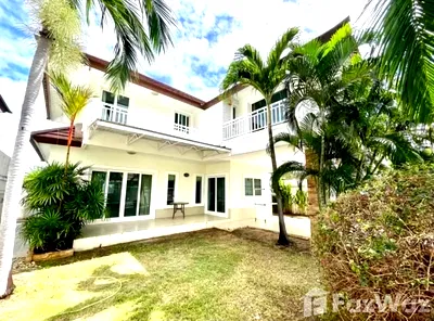 Houses for rent Pattaya : 3 Bedroom House for rent at Tropical Village  1963074