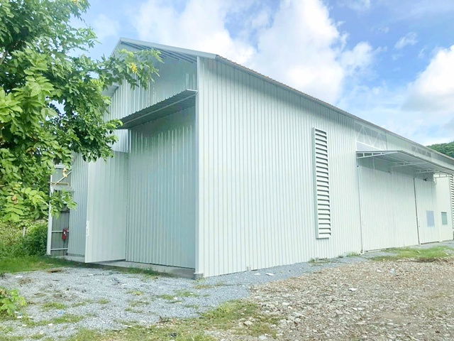 รูป รถคอนเทนเนอร์ 20 ฟุต ให้เช่าโกดัง รร.นานาชาติ KIS 2.8 กม. สภาพใหม่พร้อมออฟฟิศ 66 ตร.วา. 265 ตร.ม. ลาดพร้าว85-95 MRT มหาดไทย 1.9 กม. - รูปที่ 1/8