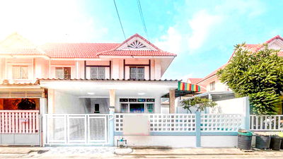 เช่าทาวน์โฮม ปทุมธานี : ให้เช่าทาวเฮ้าส์ 2 ชั้น หลังมุม หมู่บ้านพฤกษาดี คลองสาม คลองหลวง ปทุมธานี ใกล้บิ๊กซีคลอง3,ดรีมเวิล์ด,ฟิวเจอร์ ห้ามเลี้ยงสัตว์