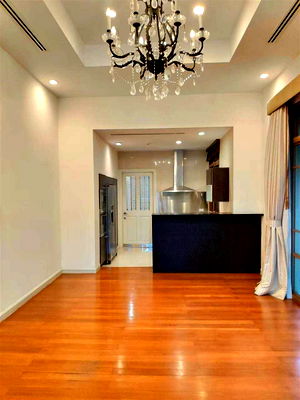 Houses for rent Thonburi Vocational College : LTH14190 – House for Rent | Baan Sansiri Sukhumvit 67 | 450 sqm | 4 Beds 5 Baths | Near BTS Phra Khanong | 220K/Month | บ้านให้เช่า บ้านแสนสิริ สุขุมวิท 67