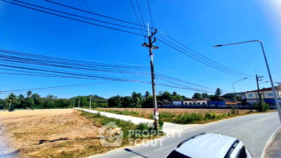 ที่ดิน ถนนพรประภานิมิต : ที่ดินสำหรับปล่อยขาย 3,292 ตารางเมตร แถว ใกล้ อ่างเก็บน้ำมาบประชัน (ID 2567545)