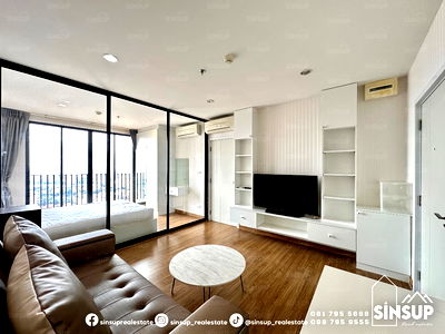 Condos for rent MRT Tao Poon : ⭐️ For rent - 𝐓𝐡𝐞 𝐓𝐫𝐞𝐞 𝐈𝐧𝐭𝐞𝐫𝐜𝐡𝐚𝐧𝐠𝐞, Newly renovated, High floor with an open view Parliament and Chao Phraya River bend