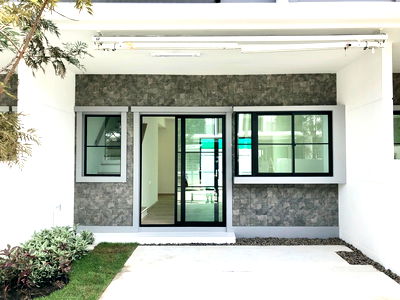 เช่าทาวน์โฮม สมุทรปราการ : ทาวเฮ้าส์ให้เช่า อินดี้ 5 บางนา กม.7