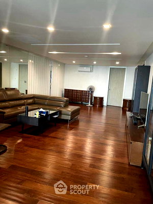 Condos for sale Bangkok University : 3-BR Condo at President Park Condominium near MRT Queen Sirikit National Convention Centre (ID 2569641)