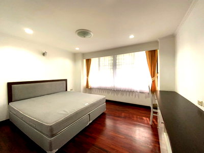 คอนโดให้เช่า : LTH14183 – Condo for Rent | Acadamia Grand Tower | 121 sqm | 2 Beds 2 Baths | Near BTS Phrom Phong | 55K/Month | คอนโดให้เช่า อคาเดเมีย แกรนด์ ทาวเวอร์