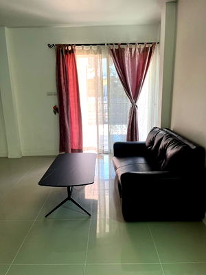 เช่าบ้านเดี่ยว ม.เกษตรศาสตร์ ศรีราชา : บ้านให้เช่าบ้านเดี่ยว2ชั้นทำเลศรีราชา