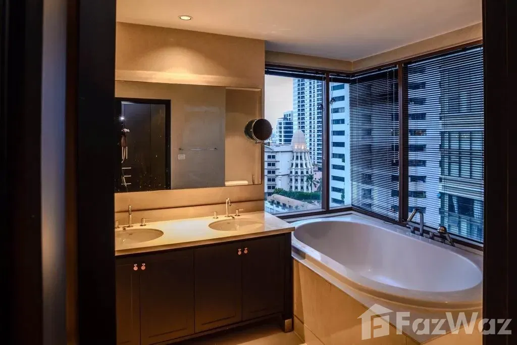 picture 3 Bedroom Condo for rent at The Emporio Place 42219 - 12/20