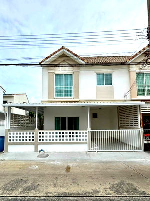 ทาวน์โฮม นิคมบางชัน : ทาวน์โฮม 2 ชั้นรีโนเวทใหม่สวยๆพร้อมเข้าอยู่เฟอร์ครบทำเลดีหลังมุม หมู่บ้านประภาทรัพย์ รามอินทรา 117