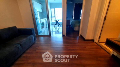 Condos for sale : 1-BR Condo at Centric Tiwanon Station near MRT Yaek Tiwanon (ID 2570020)