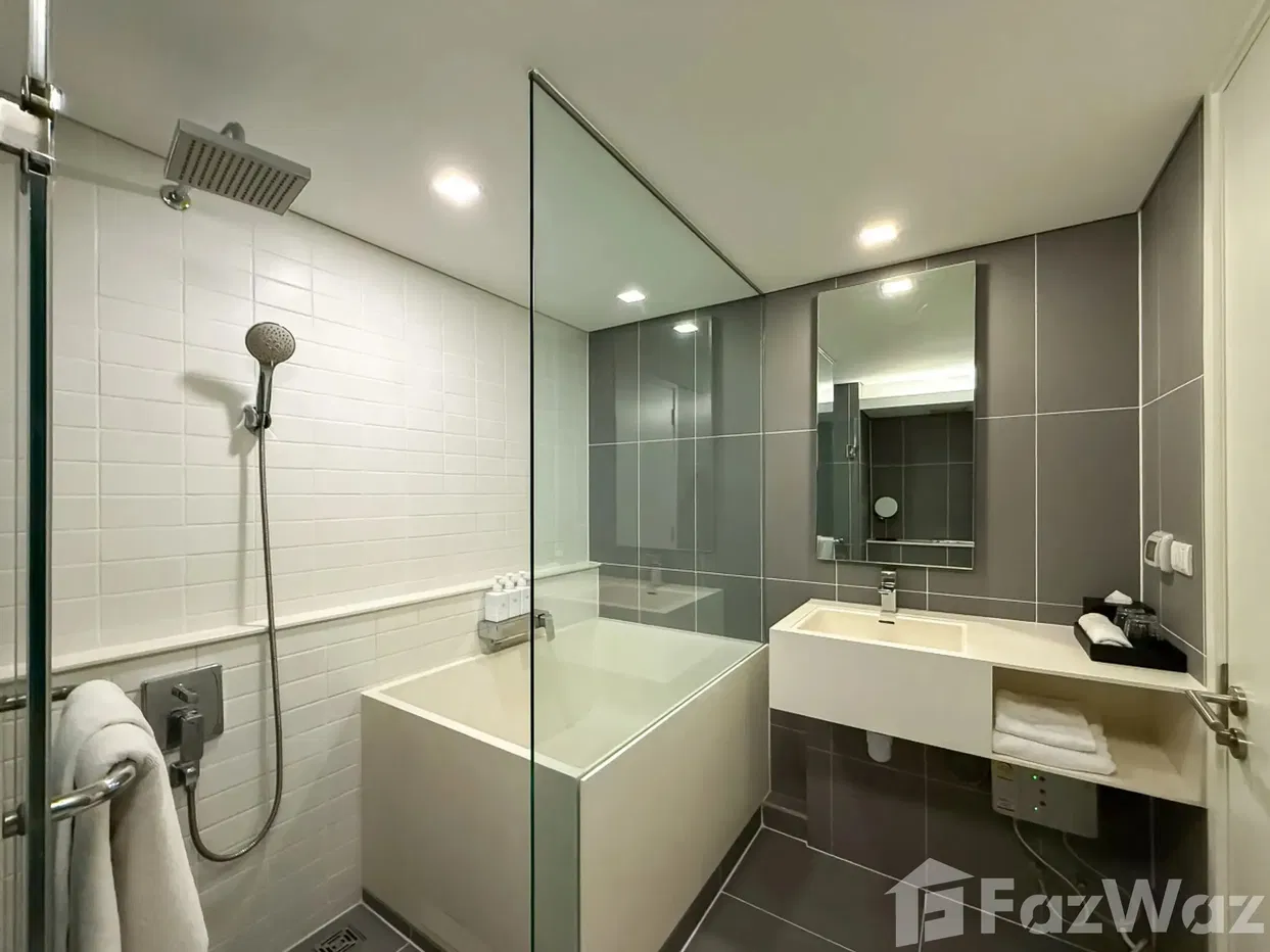 picture . 5993196 - 7/11