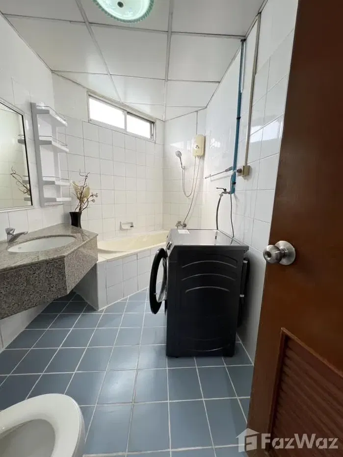 รูป คอนโดให้เช่า 3 ห้องนอน ในโครงการ วิทยุ คอมเพล็กซ์ 2009065 - รูปที่ 2/17