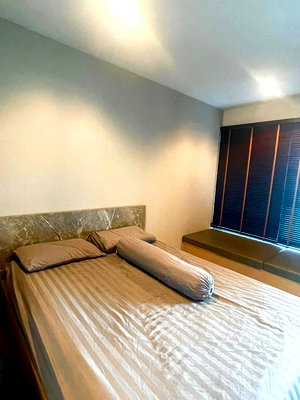 เช่าคอนโด บิ๊กซี เอ็กซ์ตร้า พระราม 4 : For Rent  🏢✨ Life Asoke-Rama 9 เฟอร์นิเจอร์ครบ บิ้วอินสวยงาม สนใจแอดไลน์ @255ghzjq. มี@ด้วยน้าꔛ