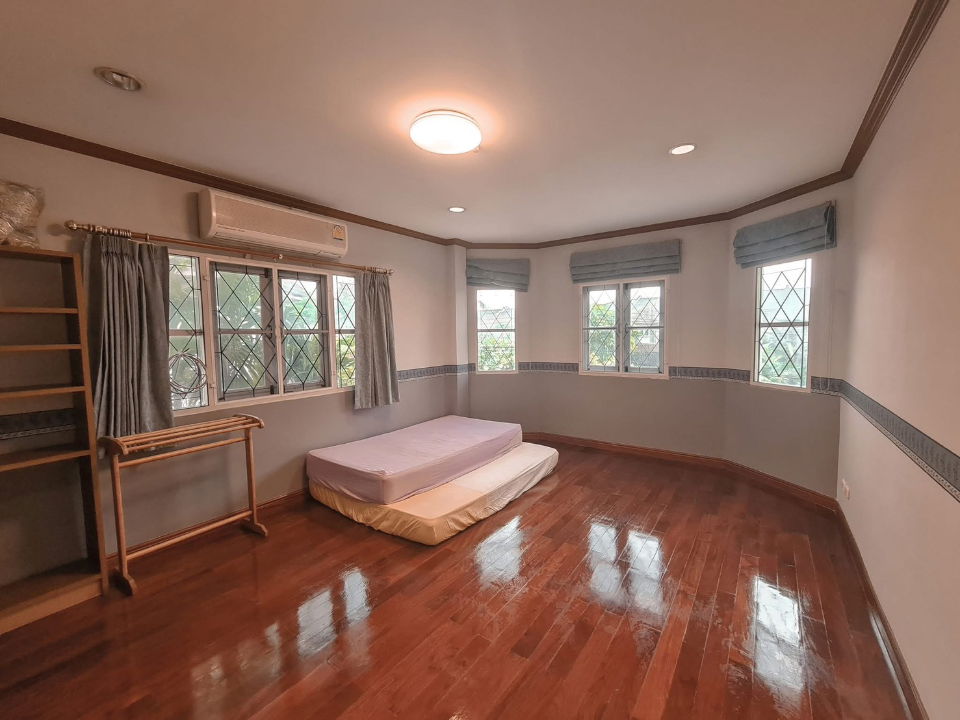 รูป 🏡 ให้เช่าบ้านเดี่ยว โครงการชวนชื่น ลาดพร้าว – เกษตรนวมินทร์ 5 ห้องนอน 3 ห้องน้ำ บ้านหลังใหญ่ ใกล้ทางด่วนรามอินทรา & เกษตร–นวมินทร์ - รูปที่ 18/20