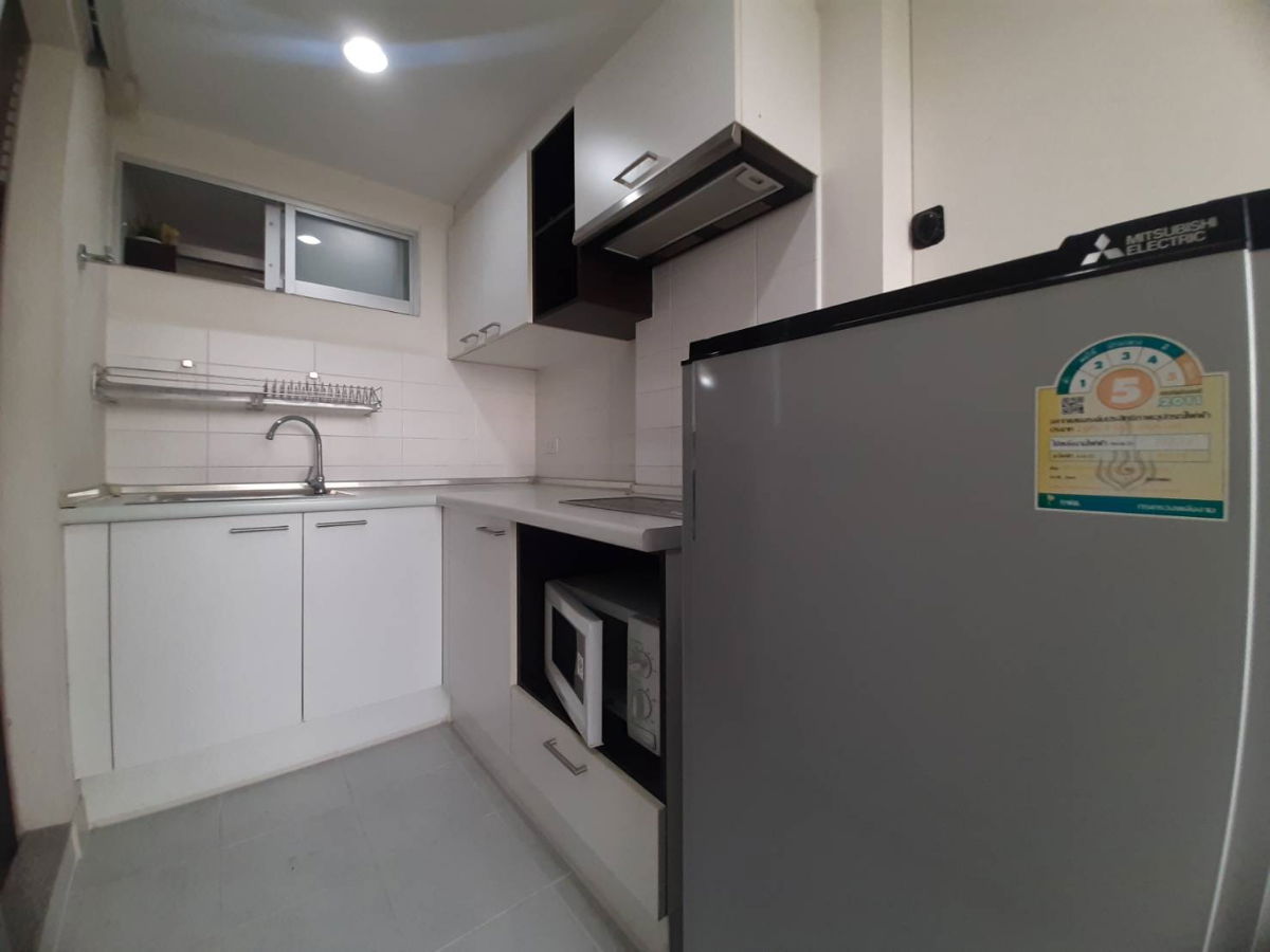 รูป #ให้เช่าคอนโด ลุมพินี วิลล์ ศูนย์วัฒนธรรม ใกล้ MRT ห้วยขวาง - 1 ห้องนอน 1 ห้องน้ำ 1 ห้องครัว เฟอร์นิเจอร์ครบ ค่าเช่า 12,000 บาท - รูปที่ 11/13