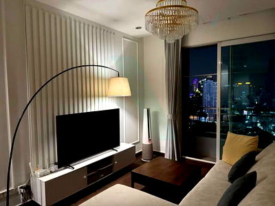 ขายคอนโด : 🚩 ขายคอนโด เซอร์เคิล 1 เพชรบุรี 36 อาคาร 1 ชั้น 31 1 ห้องนอน ขนาด 47 ตรม ใกล้ การท่องเที่ยวแห่งประเทศไทย