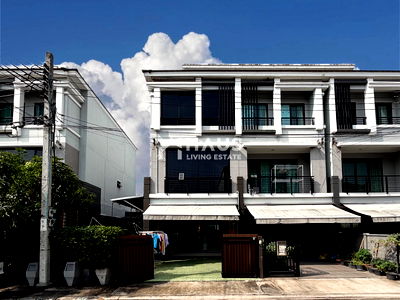 Townhouses for sale วิทยาลัยพณิชยการเชตุพน : Baan Klangmuang Suksawat / 3 Bedrooms #TSSW046