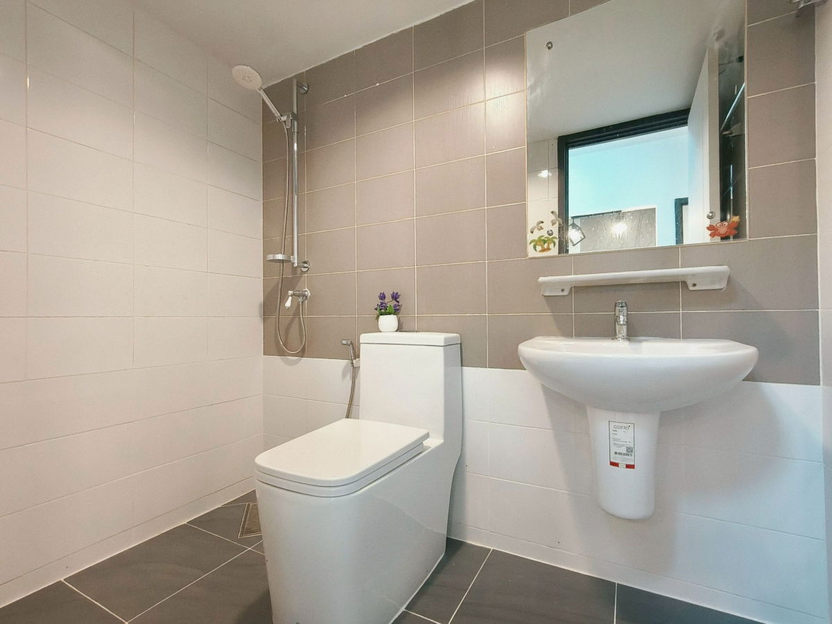 รูป ทาวน์เฮ้าส์ รามอินทรา พระยาสุเรนทร์ สุเหร่าคลองหนึ่ง พฤกษา55/1 มี4 ห้องนอน นัดชมบ้าน 085-318-6868 คุณวา - รูปที่ 11/21