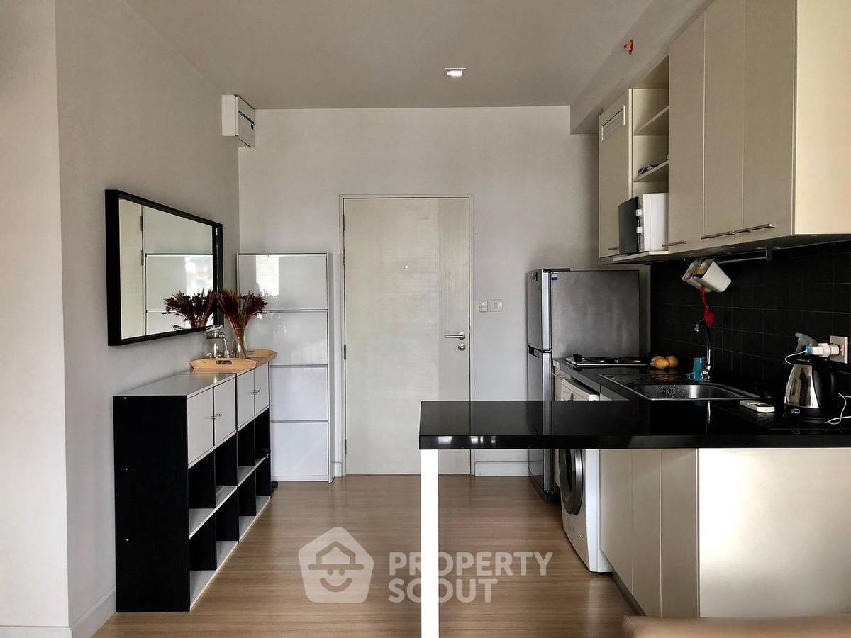 รูป คอนโด 1-ห้องนอน ที่ เดอะ ซี้ดมิงเกิ้ล สาทร-สวนพลู ใกล้ BTS ศาลาแดง (ID 993886) - รูปที่ 2/17