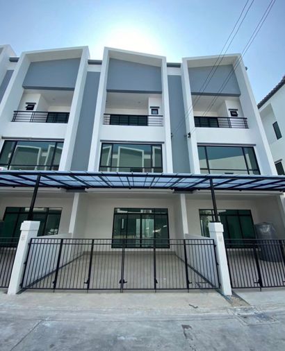 ให้เช่าทาวน์โฮม 3 ห้องนอน 200 ตร.ม. 22 ตร.ว. คอร์ดิซ แอท อุดมสุข