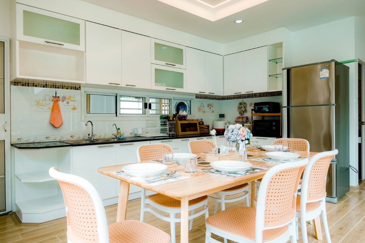 รูป ให้เช่า Pool villa สองชั้น 4 ห้องนอน 3 ห้องน้ำ 1 ห้องครัว - รูปที่ 9/33