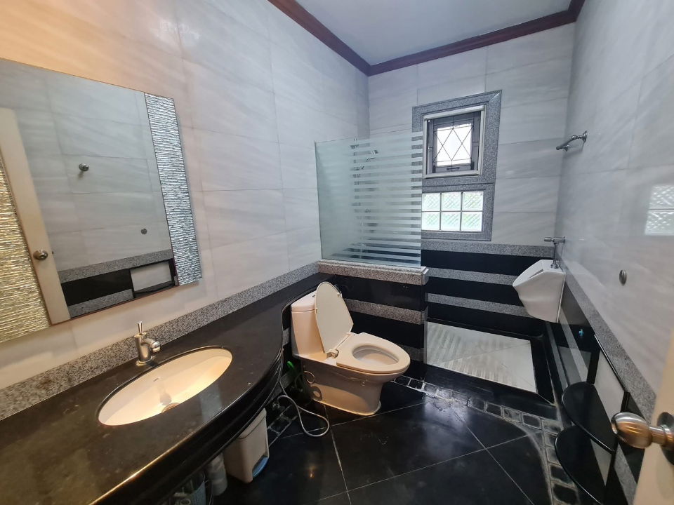 รูป 🏡 ให้เช่าบ้านเดี่ยว โครงการชวนชื่น ลาดพร้าว – เกษตรนวมินทร์ 5 ห้องนอน 3 ห้องน้ำ บ้านหลังใหญ่ ใกล้ทางด่วนรามอินทรา & เกษตร–นวมินทร์ - รูปที่ 19/20