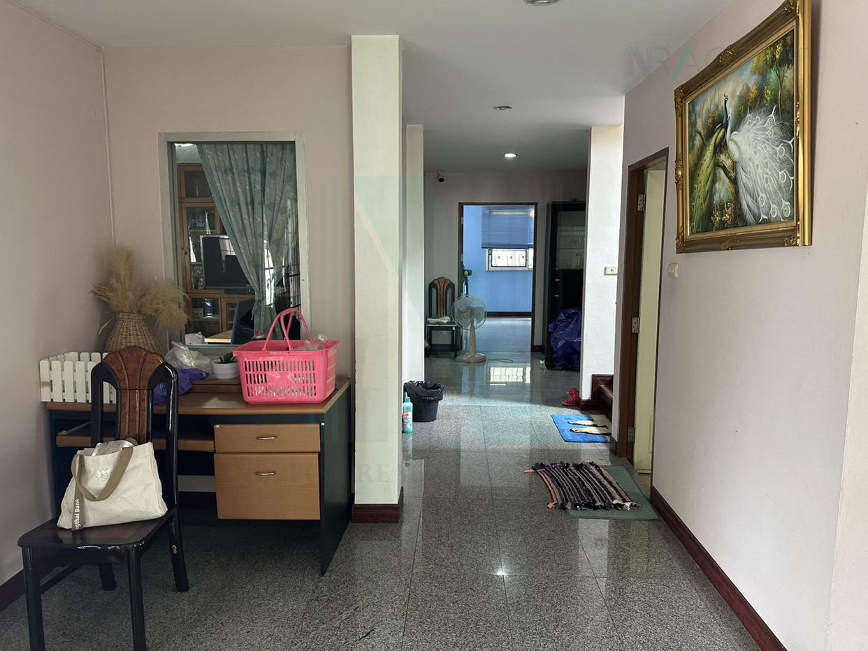 รูป 📌 ขายบ้านเดี่ยว โครงการ ประภาวรรณโฮม ร่มเกล้า 1 2 ชั้น 3 ห้องนอน 5 ห้องน้ำ - รูปที่ 5/8