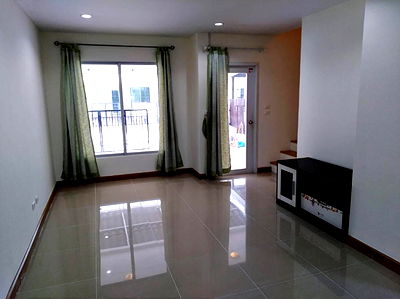 Houses for rent Bangkok : code : F37 PruksaTown Nexts Onnut – Rama 9