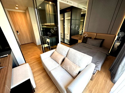 Condos for rent : 🏢💎Luxury Condo Noble Around 33: Fully furnished and ready to move in! | BTS Phrom Phong ✨🏢