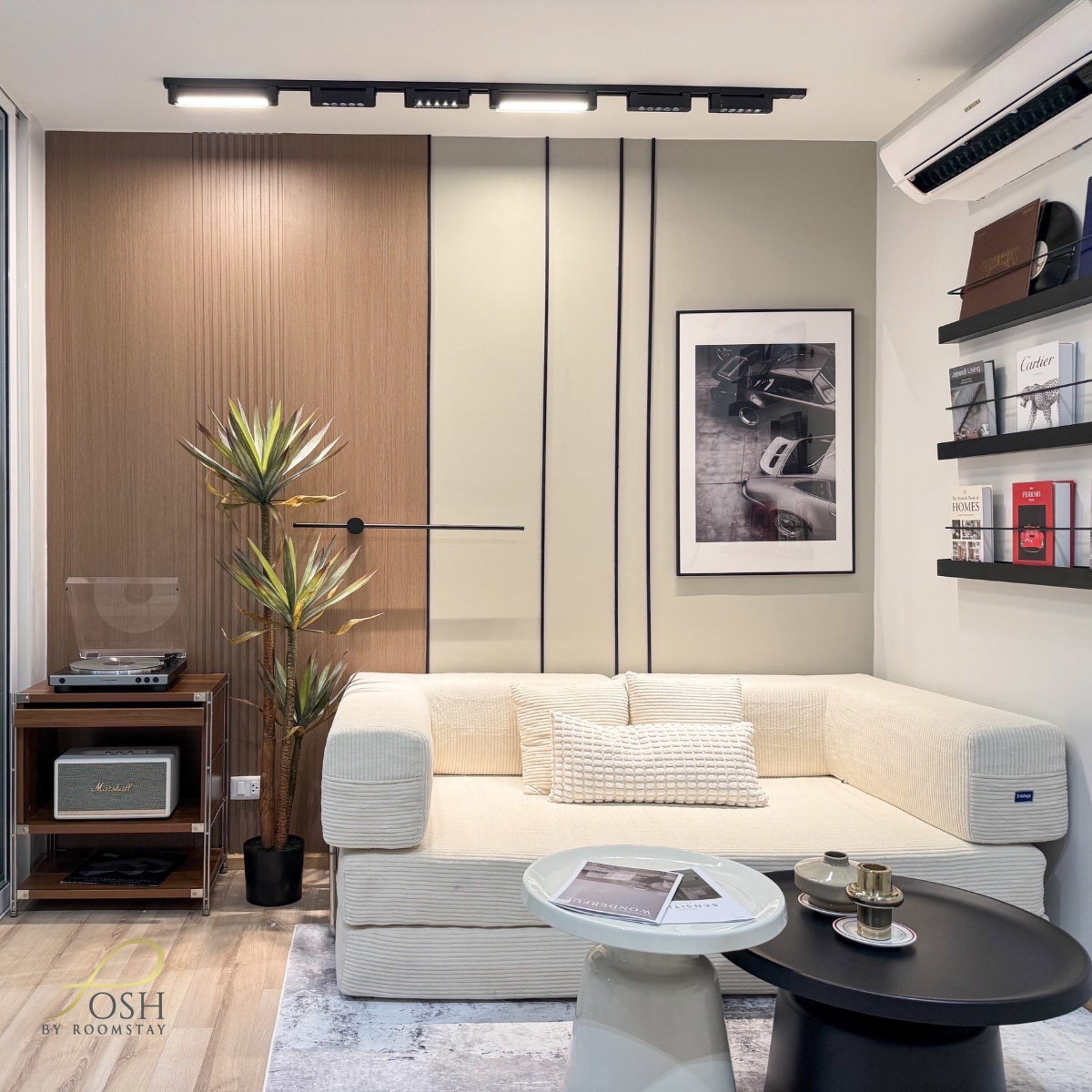The Base Height, newly renovated in a Modern with Wood Accents style, located in Phuket Town near Bangkok Hospital.