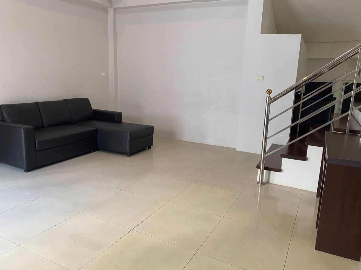 รูป ให้เช่าบ้านเดี่ยว หลังใหญ่ อารีน่าการ์เดนท์ อ่อนนุช 44 พร้อมอยู่ - รูปที่ 9/19