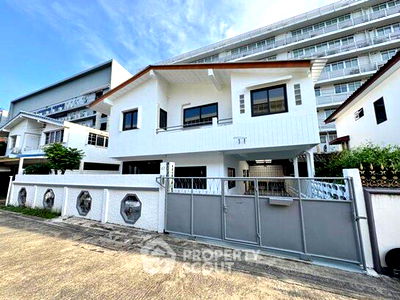 เช่าบ้านเดี่ยว กรุงเทพมหานคร : บ้าน 4-ห้องนอน ใน สวนหลวง (ID 2571639)