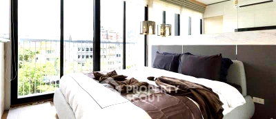 Condos for rent : 2-BR Condo At Park Origin Phrom Phong, 56 Sqm Near BTS Phrom Phong (ID 513761)