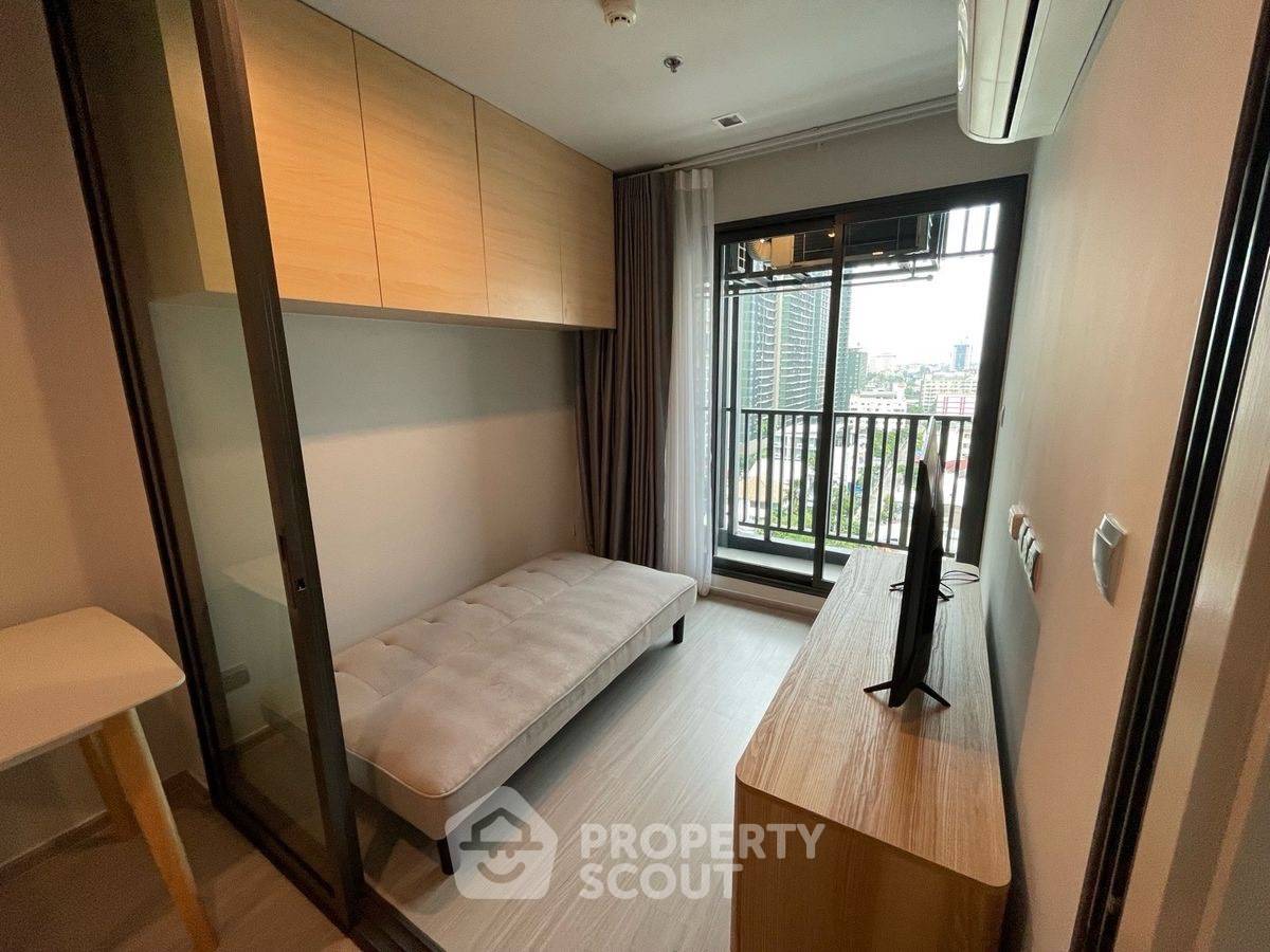 picture 1-BR Condo at Life Ladprao near BTS Ha Yaek Lat Phrao (ID 2569327) - 5/12