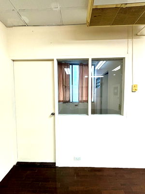 Office for rent BTS Thong Lo (Thong Lor) : Office for rent (Thonglor) approximately 700 meters from BTS Thonglor Station.