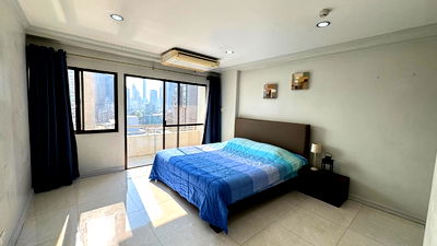 เช่าคอนโด สุขุมวิท 6 : Saranjai Mansion  (สราญใจแมนชั่น) ชั้น 15 ขนาด 70 ตร.ม. วิวเมือง ใกล้ BTS นานา 