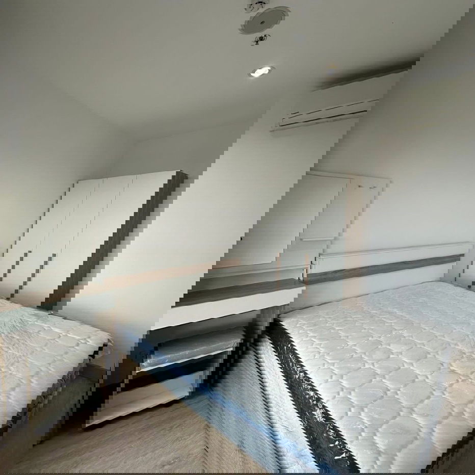 picture Thana Astoria - 4/11