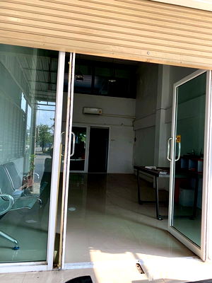 ทาวน์โฮม กรุงเทพมหานคร : ขาย ทาวน์เฮ้าส์ สตูดิโอ ใน รามอินทรา, กรุงเทพมหานคร 5612300