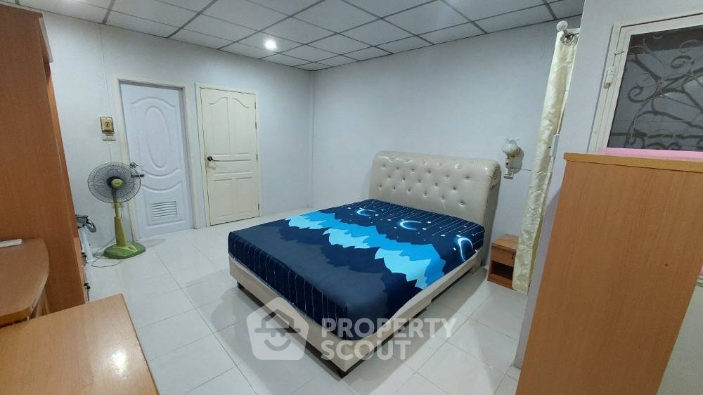 รูป ทาวน์เฮ้าส์ 2-ห้องนอน ใกล้ MRT เตาปูน (ID 1109383) - รูปที่ 7/8