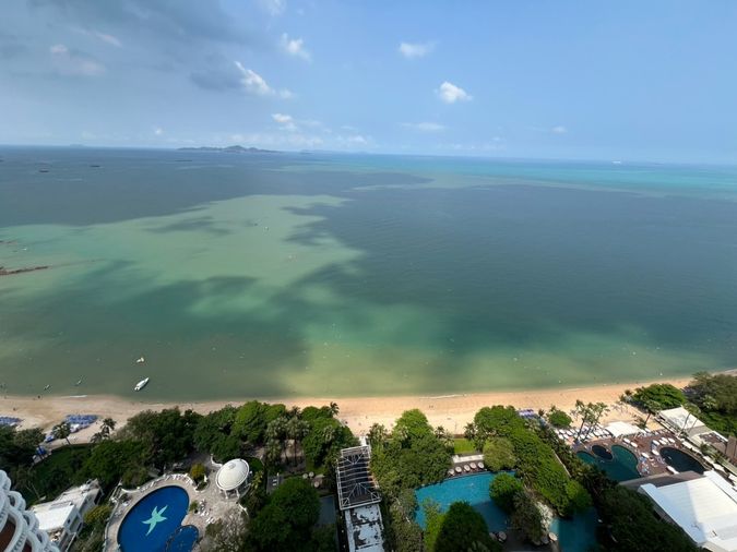 🔥ต่ำกว่าราคาตลาด ซายร์ วงศ์อมาตย์ คอนโดหรู ติดหาด 1 ห้องนอนใหญ่ ชั้นสูง วิวทะเลสวยเห็นเกาะล้าน เฟอนิเจอร์ครบ ชื่อต่างชาติ 🔥