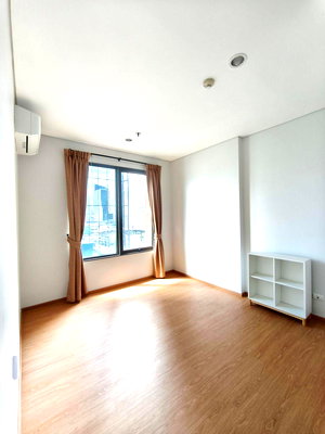 ขายคอนโด : ขายพร้อมผู้เช่า/SALE with TENANT🧡 Villa Asoke (วิลล่าอโศก) - KC025